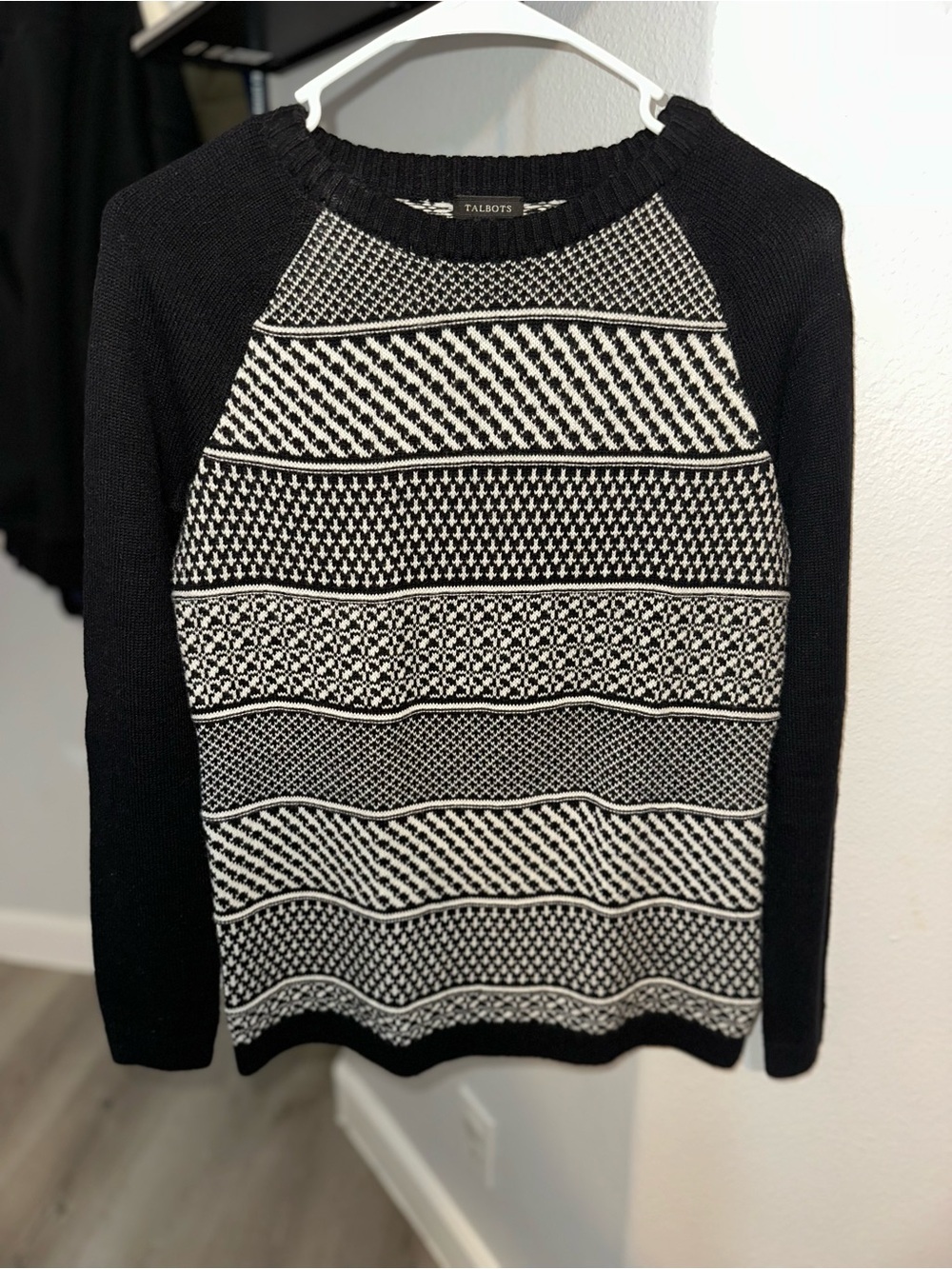 Talbots Black & White Patterned Raglan Crewneck Sweater